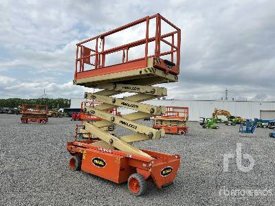 HOLLAND LIFT X-105EL12 - Ножична работна платформа: снимка 4 HOLLAND LIFT X-105EL12 - Ножична работна платформа: снимка 4