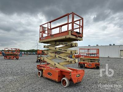 HOLLAND LIFT X-105EL12 - Ножична работна платформа: снимка 4 HOLLAND LIFT X-105EL12 - Ножична работна платформа: снимка 4