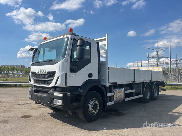 Iveco Trakker 360 E6 Flatbed Truck - Бордови камион: снимка 3 Iveco Trakker 360 E6 Flatbed Truck - Бордови камион: снимка 3