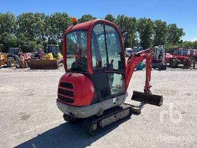 JCB - Мини багер: снимка 3 JCB - Мини багер: снимка 3