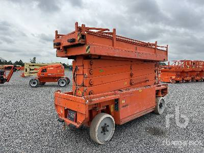 JLG 153-12 Electric - Ножична работна платформа: снимка 1 JLG 153-12 Electric - Ножична работна платформа: снимка 1