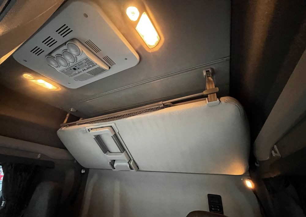 Камион с брезент Scania R410 // 2018 Rok 6x2 // Retarder // Automat // Led // Navi // 77 //: снимка 17
