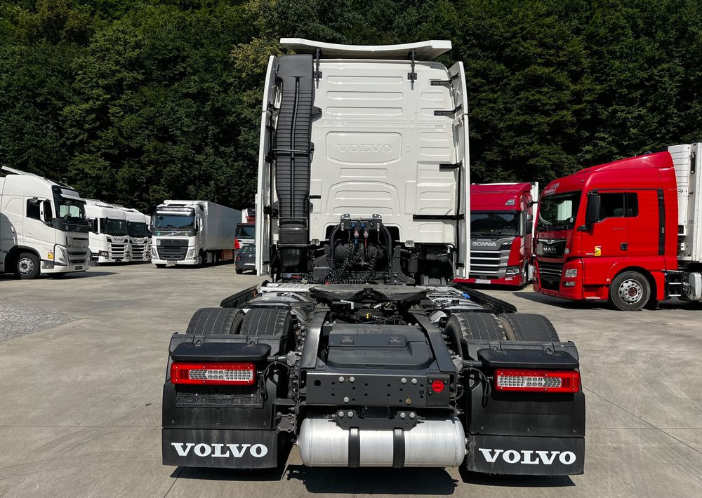 Влекач Volvo FH 500 // 2023Rok // Klima postojowa // Full Led // ACC //: снимка 9