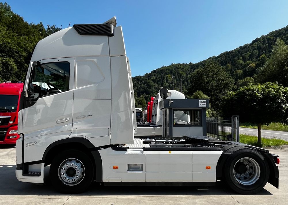 Volvo FH 500 // 2023Rok // Klima postojowa // Full Led // ACC // - Влекач: снимка 5 Volvo FH 500 // 2023Rok // Klima postojowa // Full Led // ACC // - Влекач: снимка 5