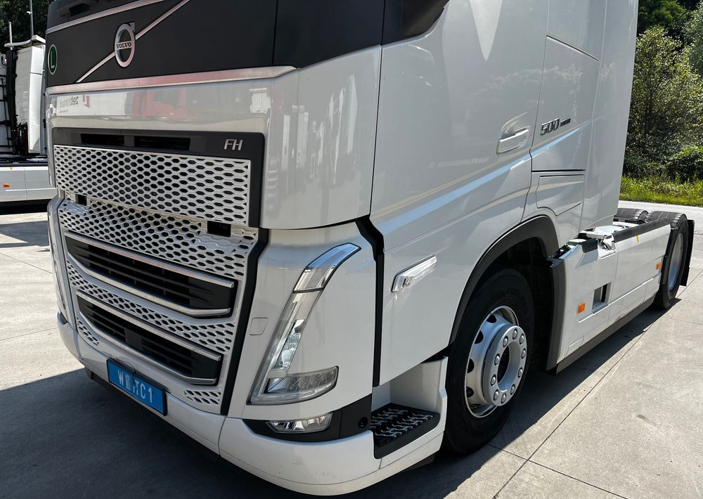Volvo FH 500 // 2023Rok // Klima postojowa // Full Led // ACC // - Влекач: снимка 3 Volvo FH 500 // 2023Rok // Klima postojowa // Full Led // ACC // - Влекач: снимка 3