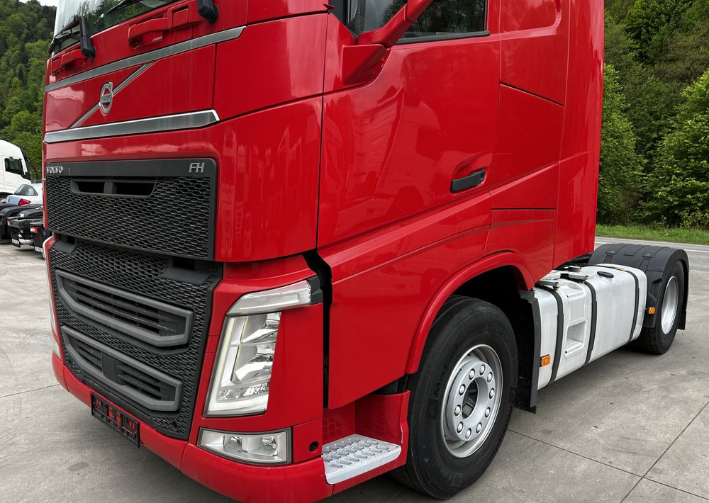 Volvo FH // Standard // 2018 // Duże zbiorniki // Klima postojowa // Radary // Idealny ! - Влекач: снимка 5 Volvo FH // Standard // 2018 // Duże zbiorniki // Klima postojowa // Radary // Idealny ! - Влекач: снимка 5