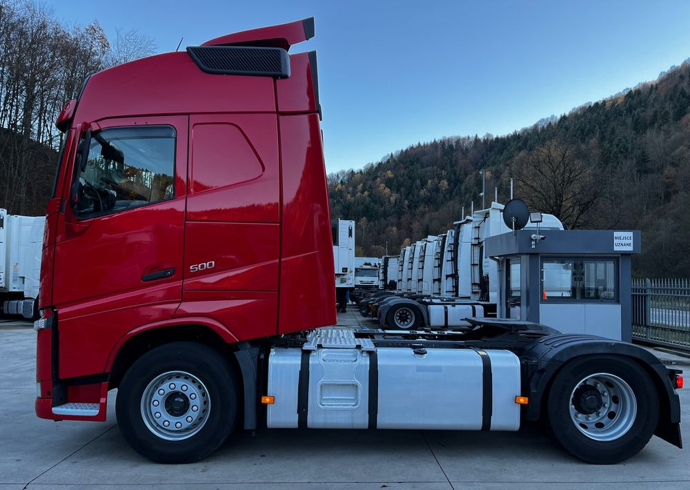 Volvo FH // Standard // 2018 // Duże zbiorniki // Klima postojowa // Radary // Idealny ! - Влекач: снимка 5 Volvo FH // Standard // 2018 // Duże zbiorniki // Klima postojowa // Radary // Idealny ! - Влекач: снимка 5