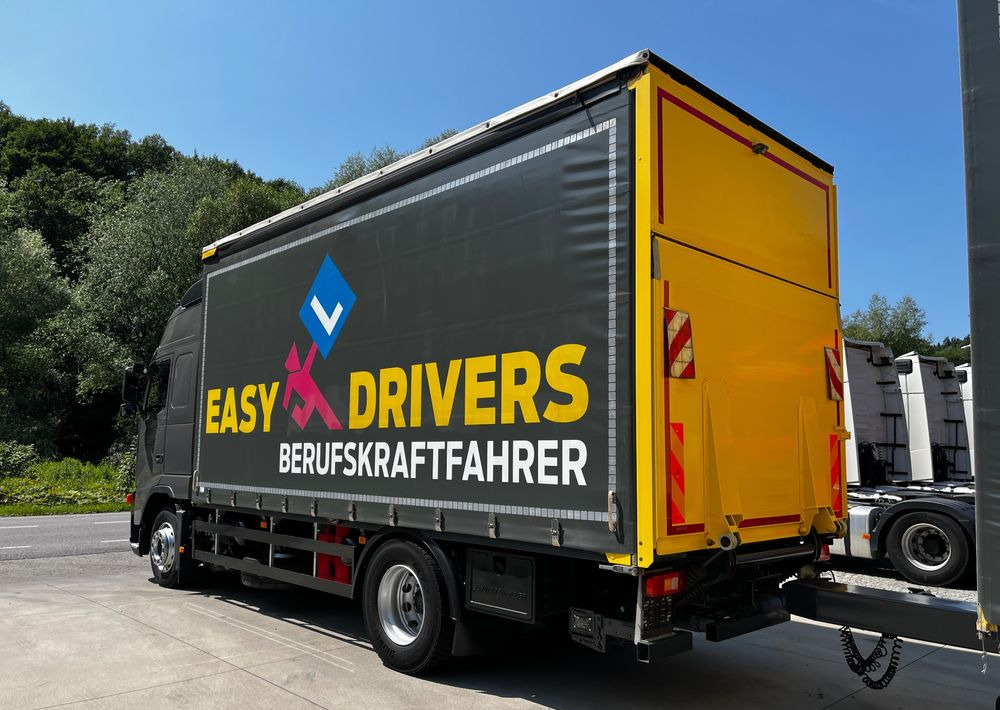 Volvo FH 420 4x2 // Zestaw + przyczepa Schwarzmuller // Jak Nowy // Niski przebieg // Automat // Idealny !!! - Камион с брезент: снимка 4 Volvo FH 420 4x2 // Zestaw + przyczepa Schwarzmuller // Jak Nowy // Niski przebieg // Automat // Idealny !!! - Камион с брезент: снимка 4