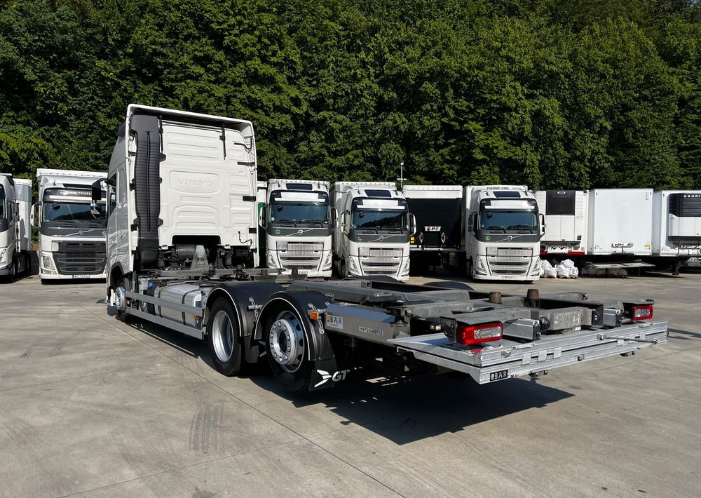 Volvo FH500 BDF 6x2 // Dolny zaczep // Euro 6 motor ! // New Face // XXL Cab // - Шаси кабина: снимка 5 Volvo FH500 BDF 6x2 // Dolny zaczep // Euro 6 motor ! // New Face // XXL Cab // - Шаси кабина: снимка 5