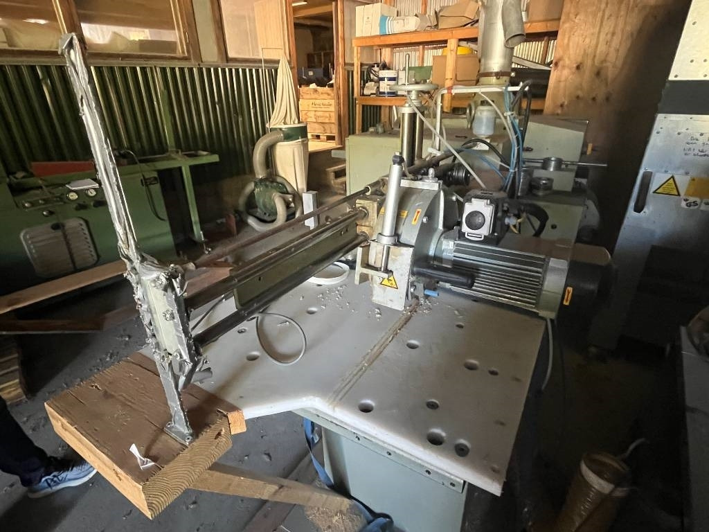 Annet GRAULE QNF Crosscut saw with TigerStop TS 4.8 L Au - Машина: снимка 5 Annet GRAULE QNF Crosscut saw with TigerStop TS 4.8 L Au - Машина: снимка 5