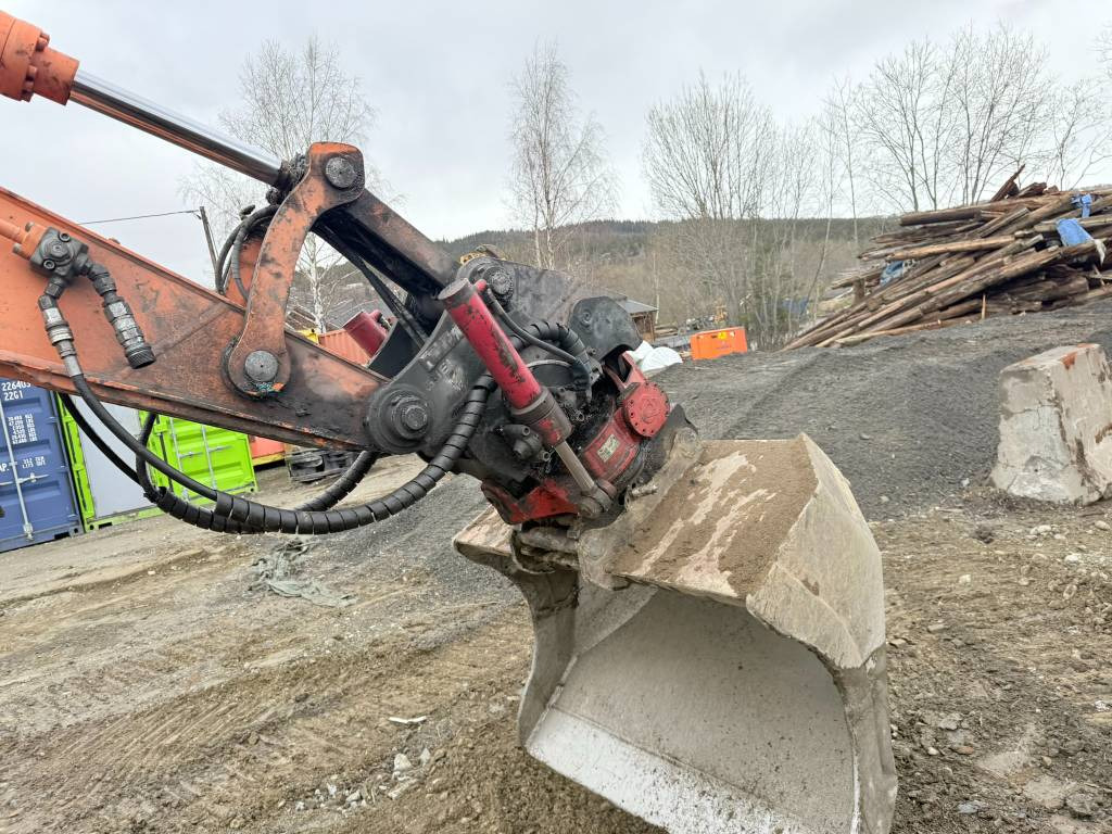 Верижен багер Doosan DX 140 LCR: снимка 11