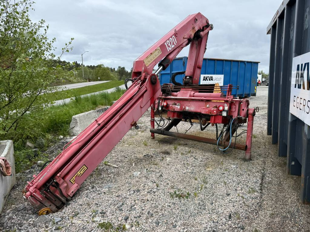 HMF 1323 K4D kran 13tm - Кран за камион: снимка 2 HMF 1323 K4D kran 13tm - Кран за камион: снимка 2