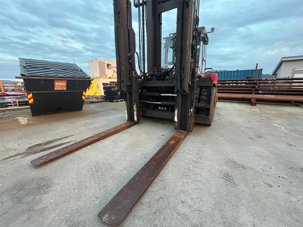 Kalmar DCE 120-12 - Дизелов мотокар: снимка 2 Kalmar DCE 120-12 - Дизелов мотокар: снимка 2