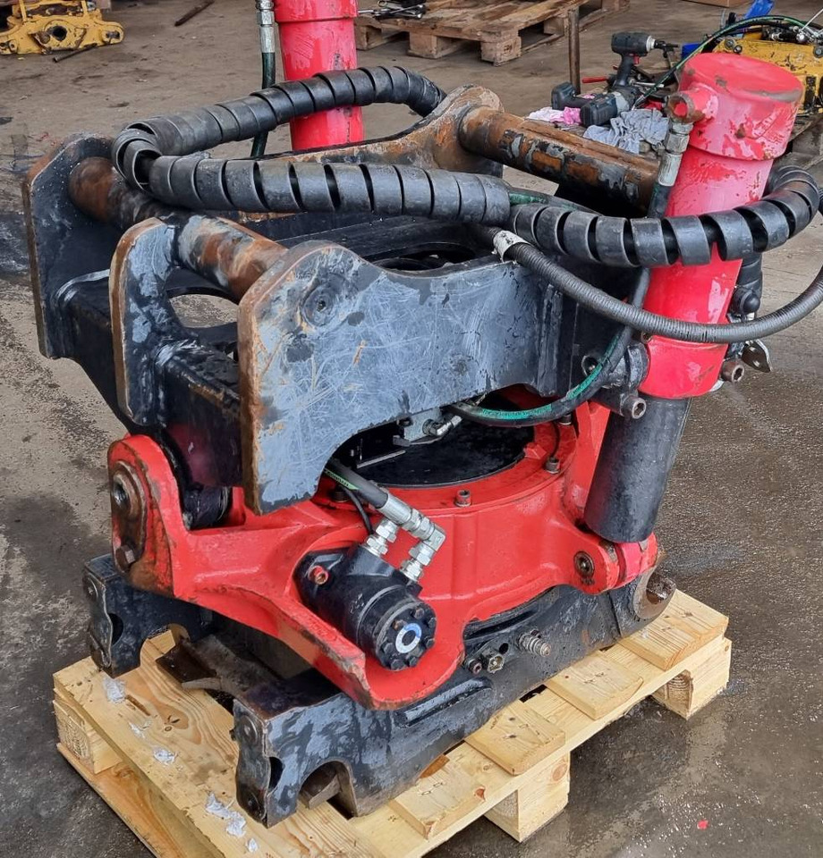 Rototilt RT60 - Тилтротатор: снимка 1 Rototilt RT60 - Тилтротатор: снимка 1
