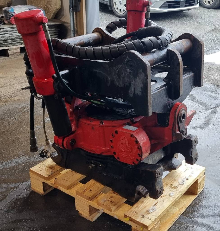 Rototilt RT60 - Тилтротатор: снимка 2 Rototilt RT60 - Тилтротатор: снимка 2