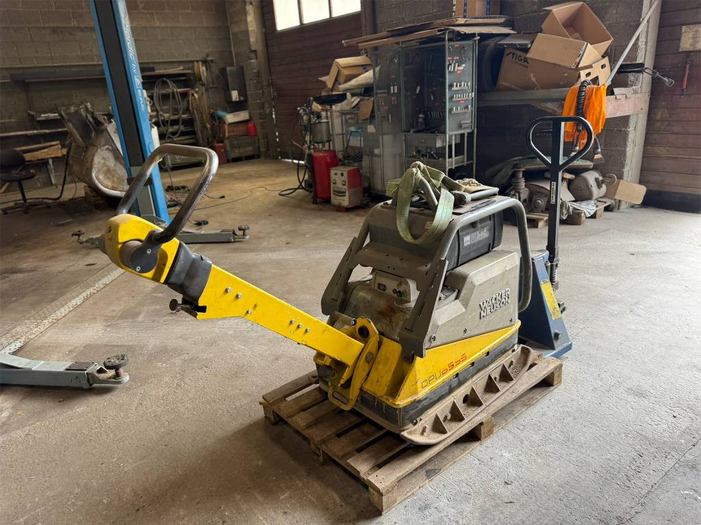 Wacker Neuson DPU 6555 HE - Виброплоча: снимка 2 Wacker Neuson DPU 6555 HE - Виброплоча: снимка 2