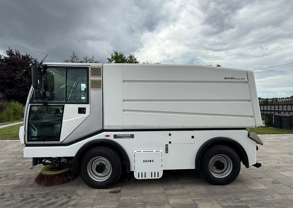 Inny Bucher Citycat 5000 - Боклукчийска кола: снимка 5 Inny Bucher Citycat 5000 - Боклукчийска кола: снимка 5