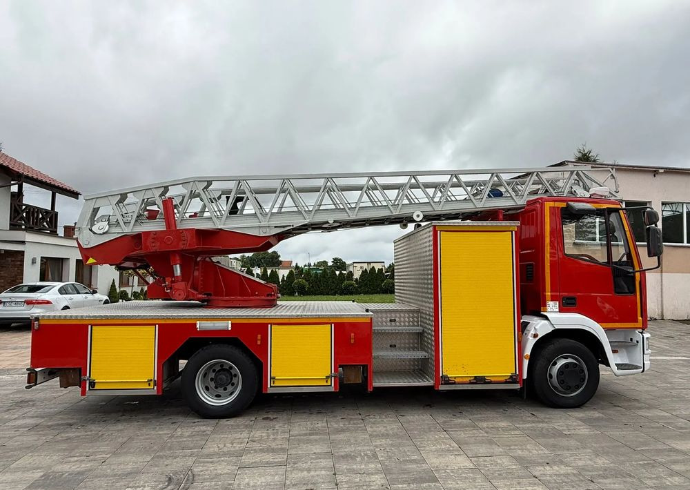 Iveco Eurocargo 130E24 - Пожарна кола: снимка 4 Iveco Eurocargo 130E24 - Пожарна кола: снимка 4