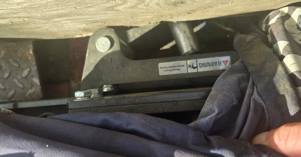 Нискорамна площадка полуремарке Nooteboom OSD-48-03V: снимка 9 Нискорамна площадка полуремарке Nooteboom OSD-48-03V: снимка 9