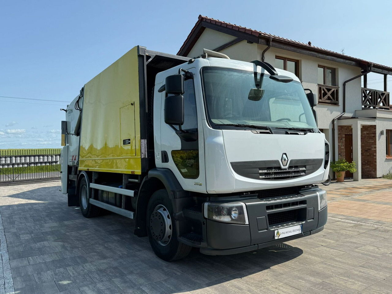 Renault Premium 280 DXI Śmieciarka Faun VR5.Untr Tylko 263TYS Przebiegu - Боклукчийска кола: снимка 1 Renault Premium 280 DXI Śmieciarka Faun VR5.Untr Tylko 263TYS Przebiegu - Боклукчийска кола: снимка 1