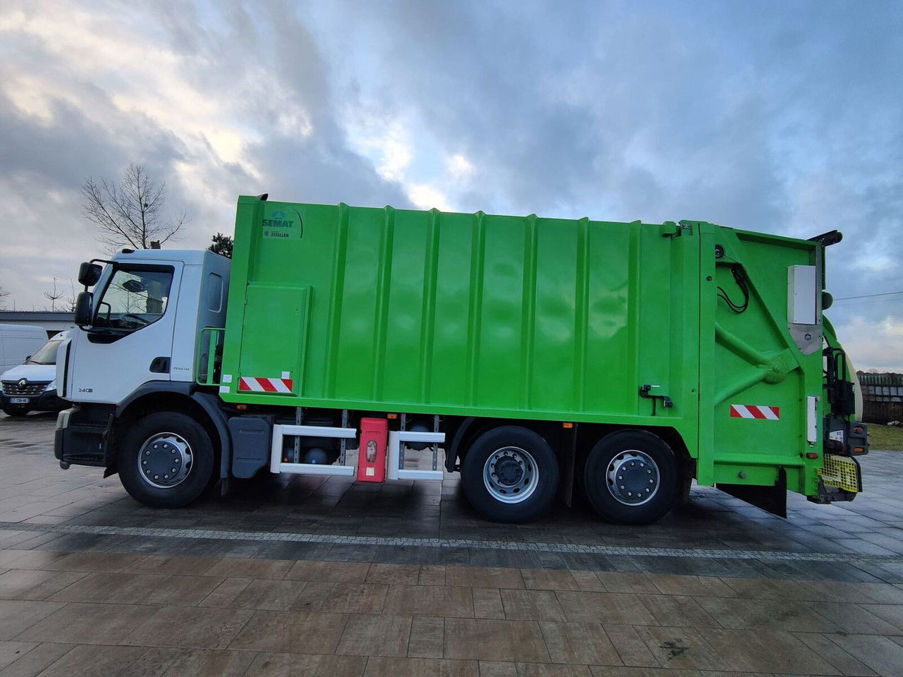 Renault Premium 340 DXi Śmieciarka Zoeller Semat 2012 rok Automat Film - Боклукчийска кола: снимка 5 Renault Premium 340 DXi Śmieciarka Zoeller Semat 2012 rok Automat Film - Боклукчийска кола: снимка 5