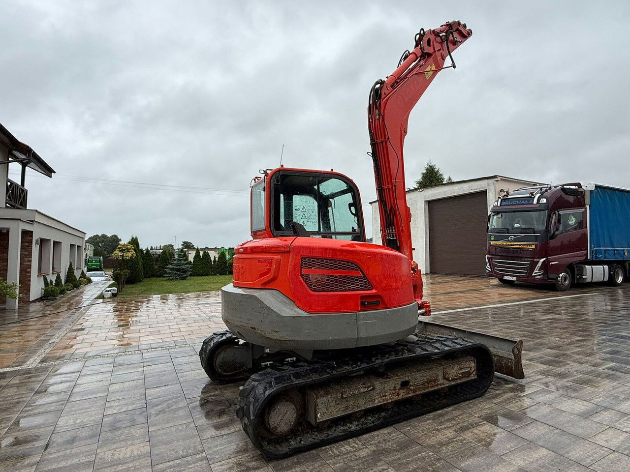 Volvo ECR88D Koparka gąsienicowa 2017 rok Tylko 4701 MOT Ogodzin - Верижен багер: снимка 5 Volvo ECR88D Koparka gąsienicowa 2017 rok Tylko 4701 MOT Ogodzin - Верижен багер: снимка 5