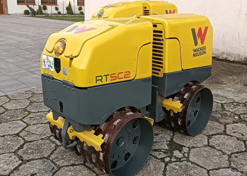 Wacker Neuson RTSC2 - Мини валяк: снимка 1 Wacker Neuson RTSC2 - Мини валяк: снимка 1