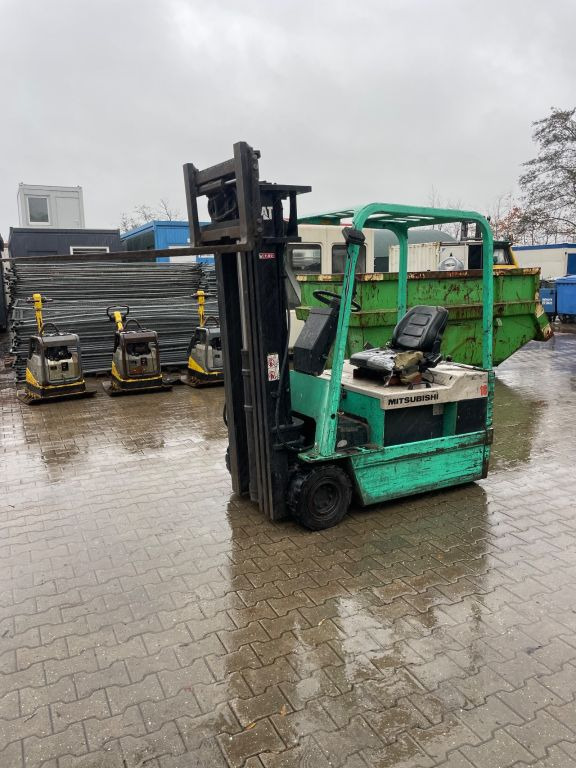 Mitsubishi FBS18-48s Elektrische heftruck triplo freelift 480cm - Мотокар: снимка 4 Mitsubishi FBS18-48s Elektrische heftruck triplo freelift 480cm - Мотокар: снимка 4