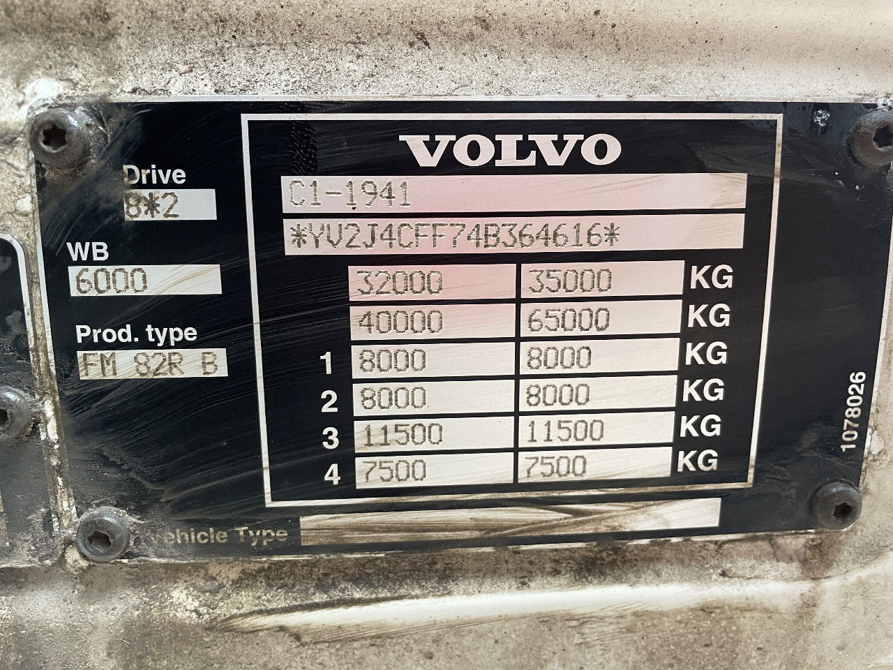 Камион с кран Volvo FM 12.420 with palfinger PK56002 with jib and winch, excellent condition: снимка 11