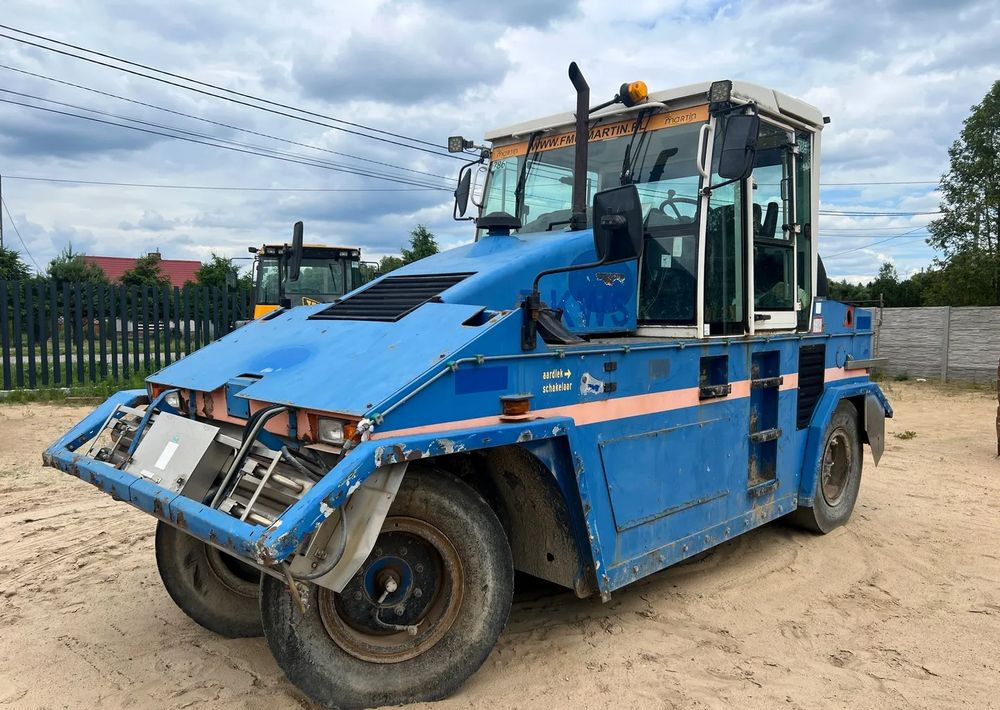 Ammann AP240 - Пневматичен валяк: снимка 2 Ammann AP240 - Пневматичен валяк: снимка 2
