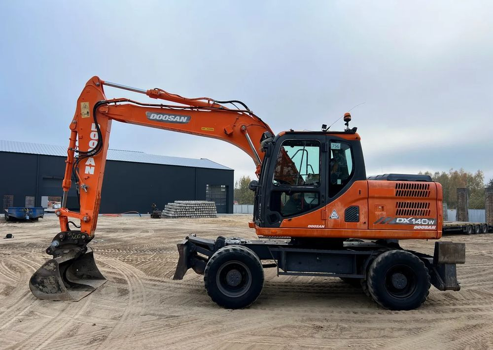Doosan DX140W-3 - Колесен багер: снимка 5 Doosan DX140W-3 - Колесен багер: снимка 5