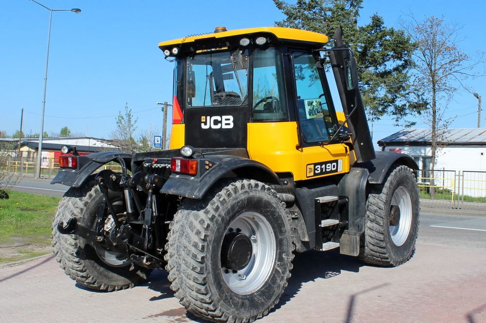 JCB Fastrac 3190 - Трактор: снимка 3 JCB Fastrac 3190 - Трактор: снимка 3