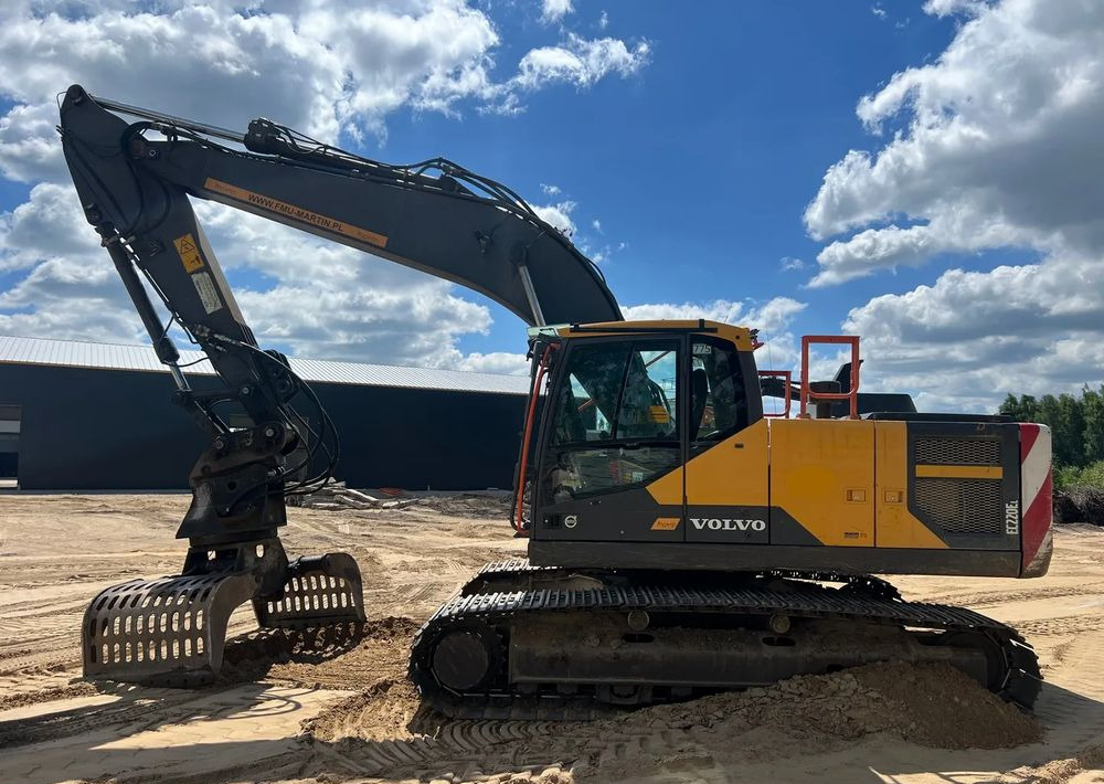 Volvo EC220 DL - Верижен багер: снимка 5 Volvo EC220 DL - Верижен багер: снимка 5