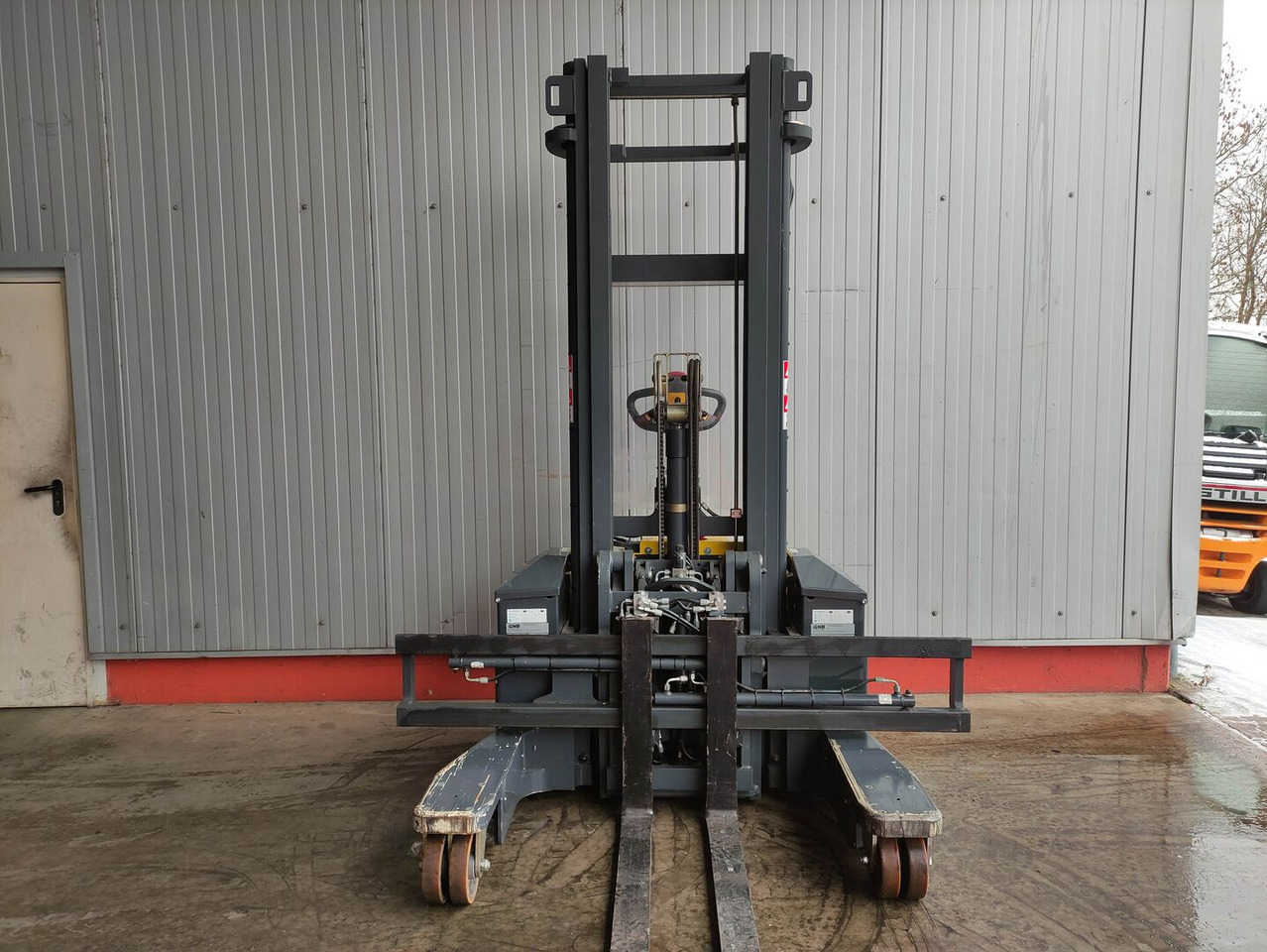 Combilift Combi WR4 / 4-Wege - Стакер: снимка 3 Combilift Combi WR4 / 4-Wege - Стакер: снимка 3