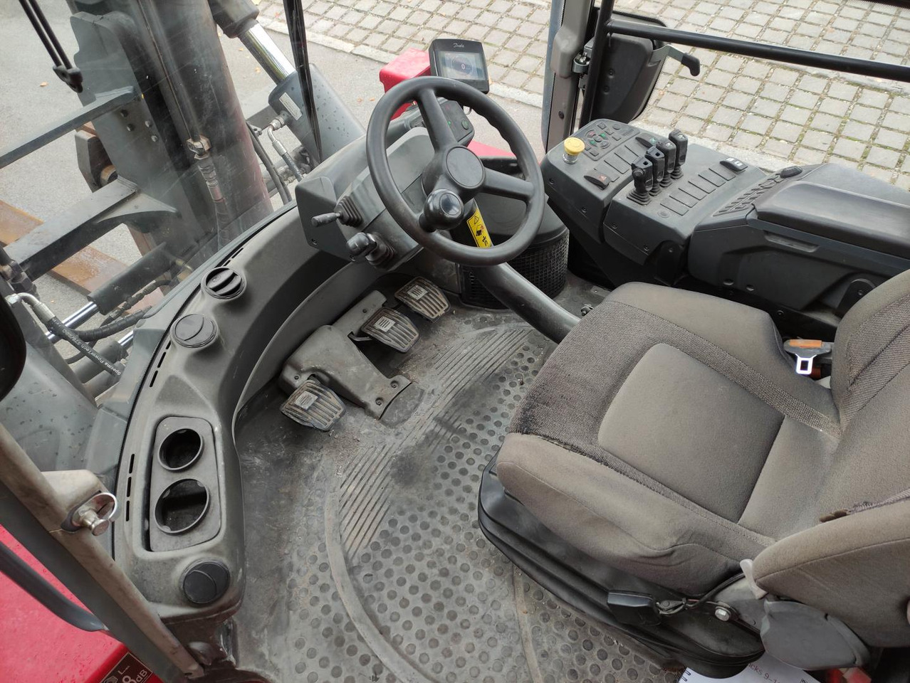 Kalmar DCG160-12 - Контейнерен товарач: снимка 5 Kalmar DCG160-12 - Контейнерен товарач: снимка 5