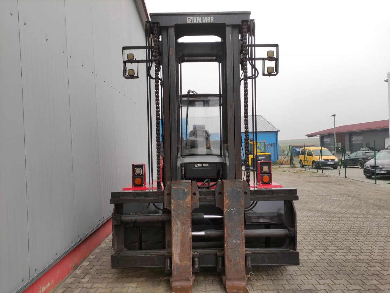 Kalmar DCG160-12 - Контейнерен товарач: снимка 3 Kalmar DCG160-12 - Контейнерен товарач: снимка 3