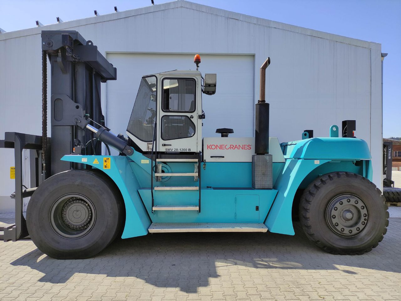 Konecranes SMV 28-1200 B - Дизелов мотокар: снимка 1 Konecranes SMV 28-1200 B - Дизелов мотокар: снимка 1