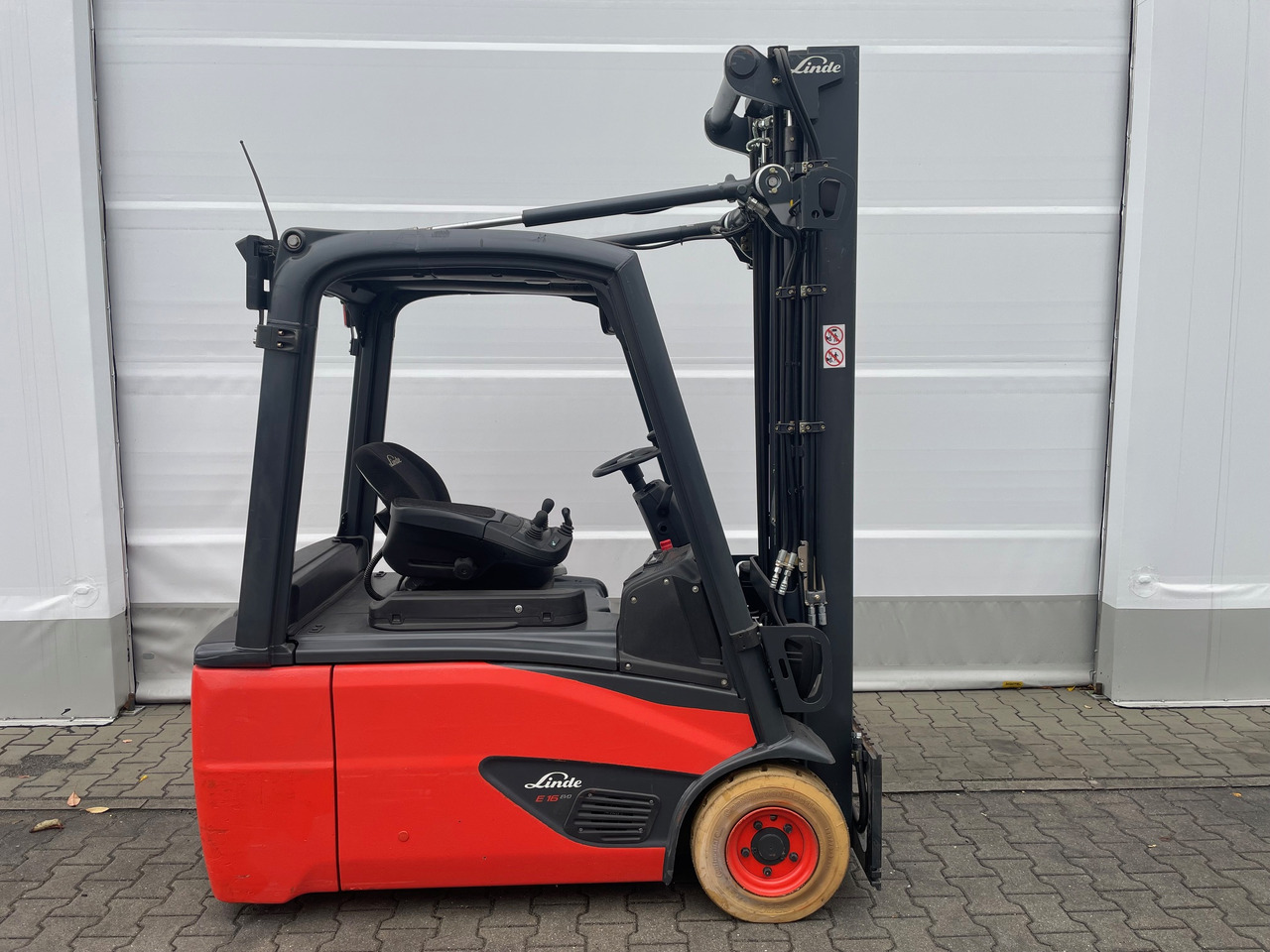 Linde E16L-02-386 EVO - Електрокар: снимка 2 Linde E16L-02-386 EVO - Електрокар: снимка 2