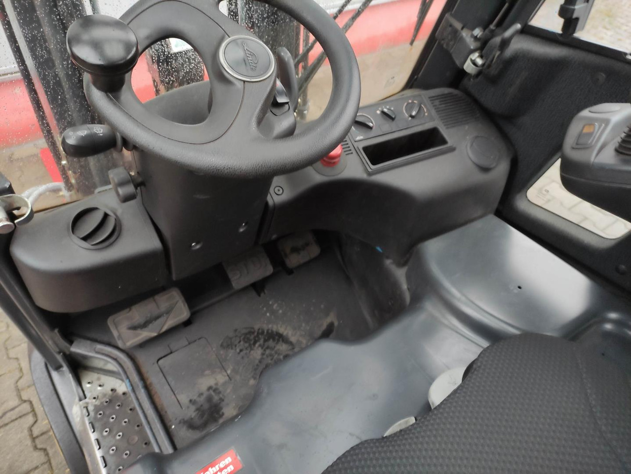 Linde E18PH-EVO - Електрокар: снимка 5 Linde E18PH-EVO - Електрокар: снимка 5