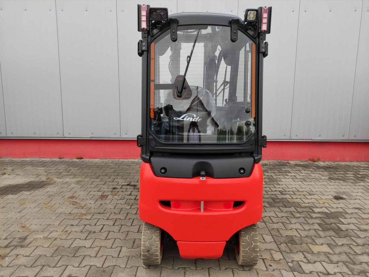 Linde E20PH-02-386-EVO *Batterie NEU* - Електрокар: снимка 3 Linde E20PH-02-386-EVO *Batterie NEU* - Електрокар: снимка 3