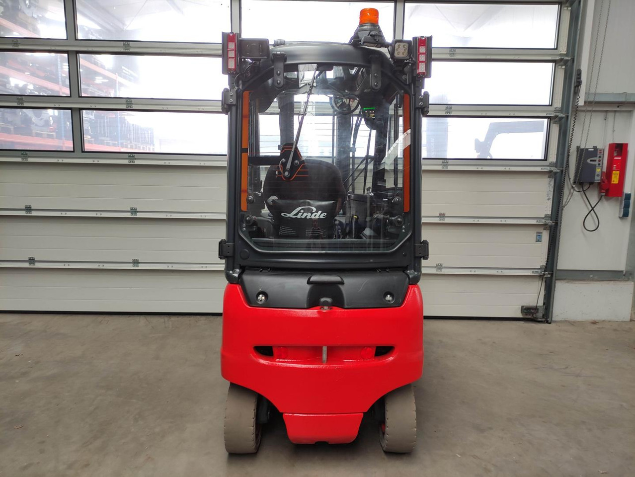 Linde E20PH-02-386-EVO - Електрокар: снимка 4 Linde E20PH-02-386-EVO - Електрокар: снимка 4