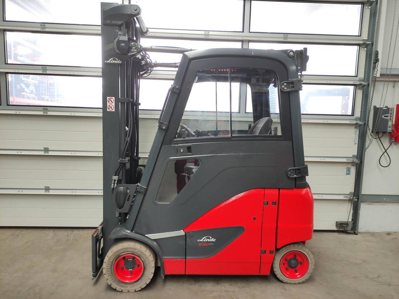 Linde E20PH-02-386-EVO - Електрокар: снимка 1 Linde E20PH-02-386-EVO - Електрокар: снимка 1