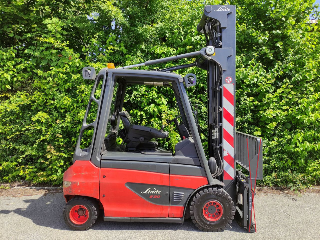 Linde E30-01-387 - Електрокар: снимка 2 Linde E30-01-387 - Електрокар: снимка 2