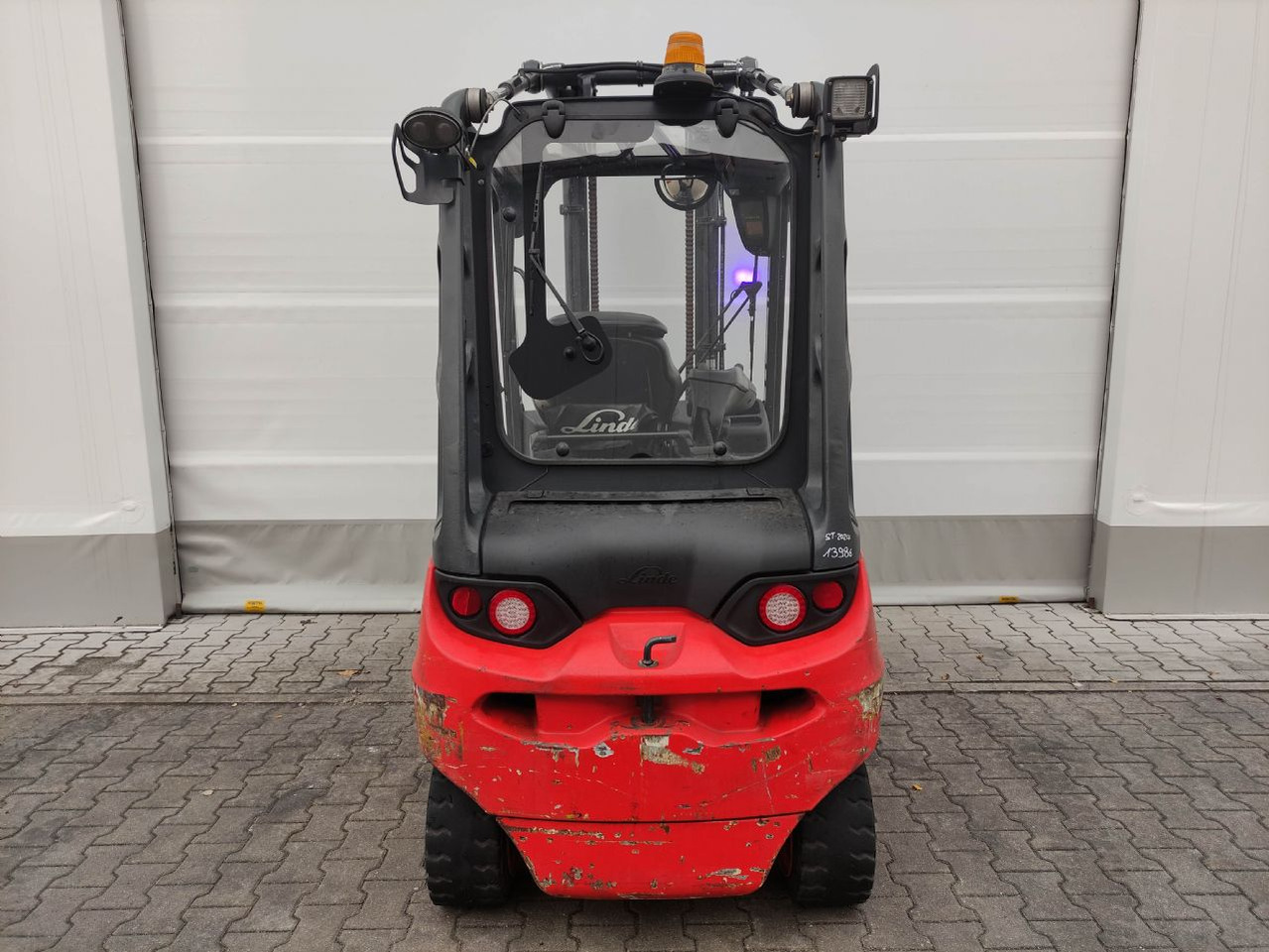 Linde E30-01-387 - Електрокар: снимка 4 Linde E30-01-387 - Електрокар: снимка 4