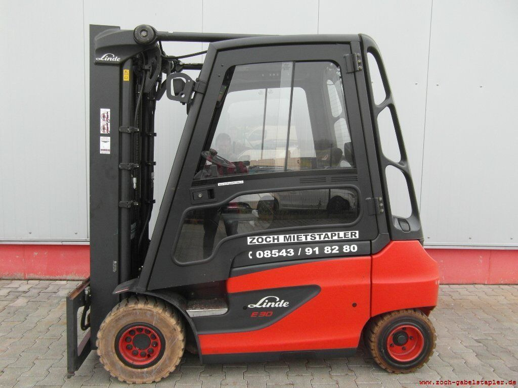 Linde E30-01-387 - Електрокар: снимка 1 Linde E30-01-387 - Електрокар: снимка 1