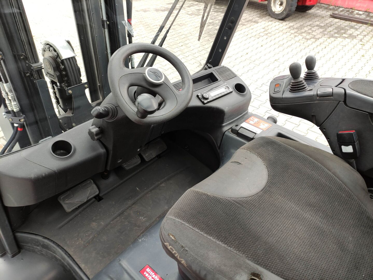 Linde E35H-01/600-388 - Електрокар: снимка 5 Linde E35H-01/600-388 - Електрокар: снимка 5