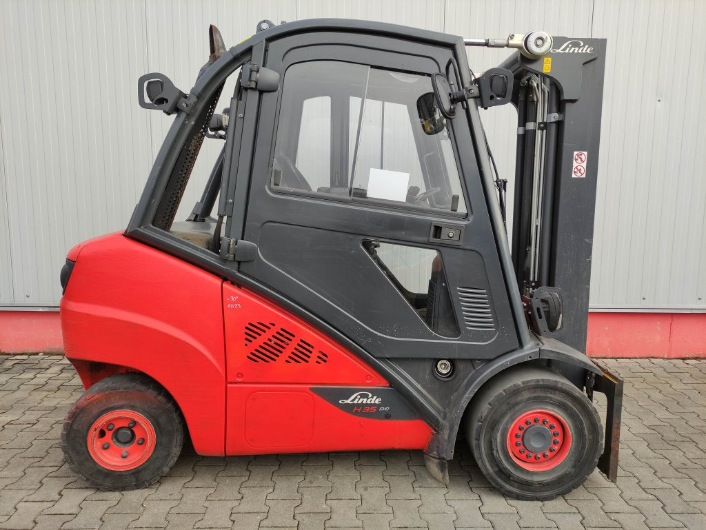 Linde H35D-02-393-EVO - Дизелов мотокар: снимка 2 Linde H35D-02-393-EVO - Дизелов мотокар: снимка 2