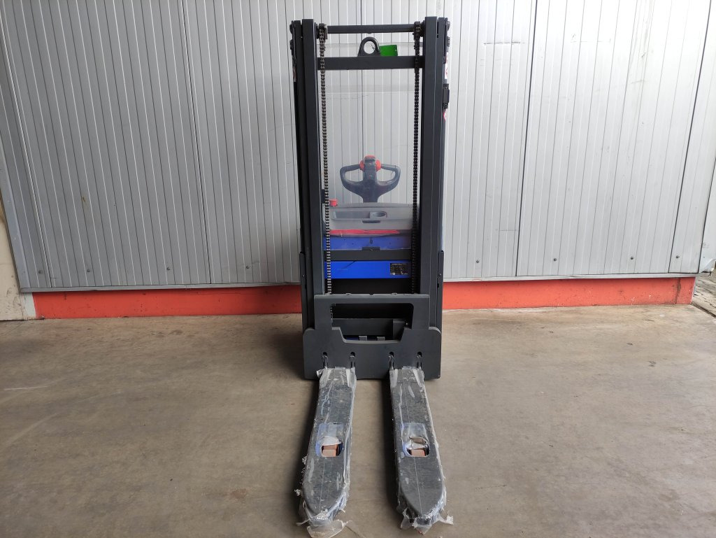 Linde L14i-1173 - Стакер: снимка 4 Linde L14i-1173 - Стакер: снимка 4