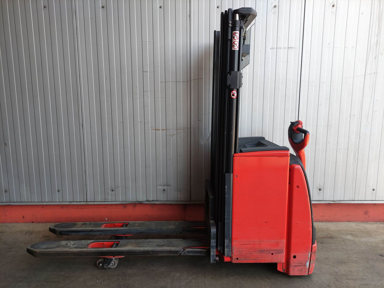 Linde L16i-1173 - Стакер: снимка 1 Linde L16i-1173 - Стакер: снимка 1