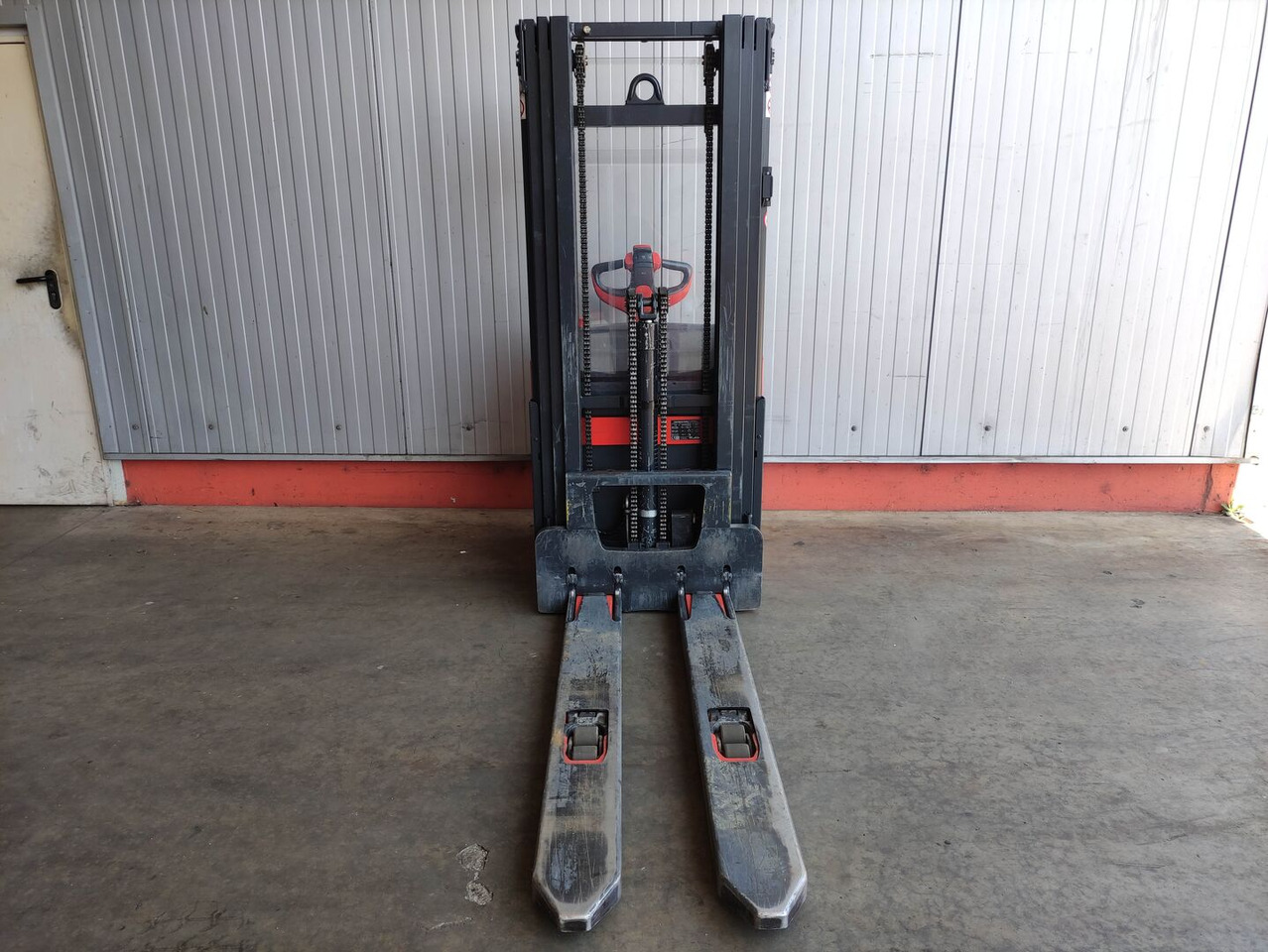Linde L16i-1173 - Стакер: снимка 3 Linde L16i-1173 - Стакер: снимка 3